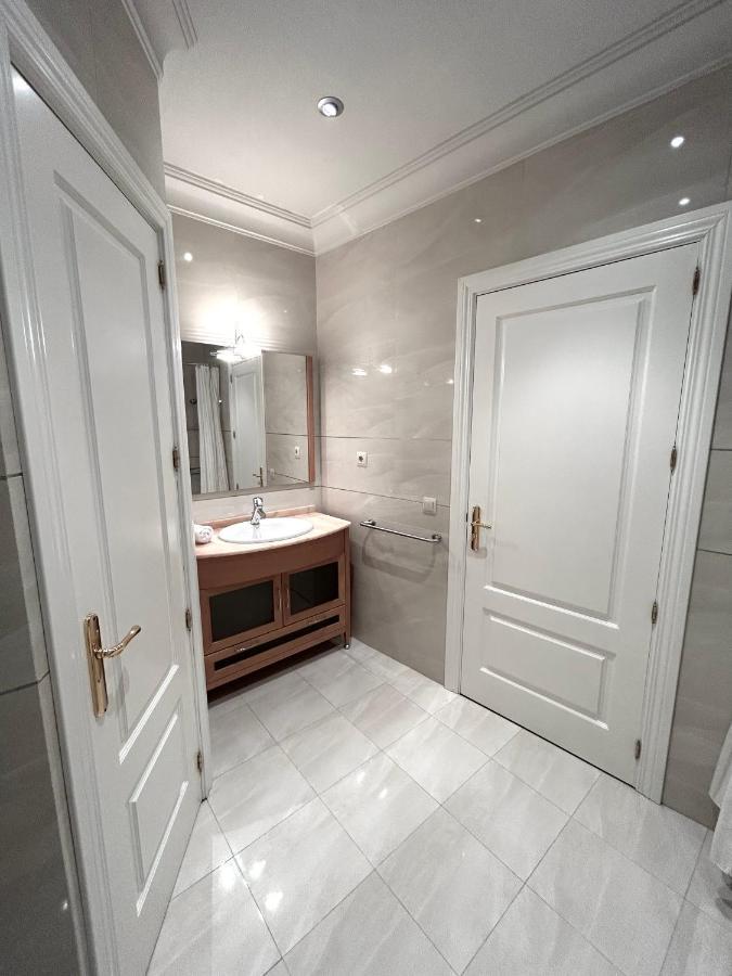 Pdv Rooms Madrid Eksteriør billede