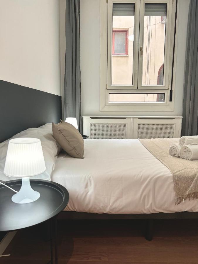 Pdv Rooms Madrid Eksteriør billede