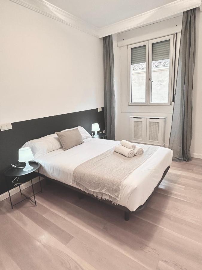 Pdv Rooms Madrid Eksteriør billede