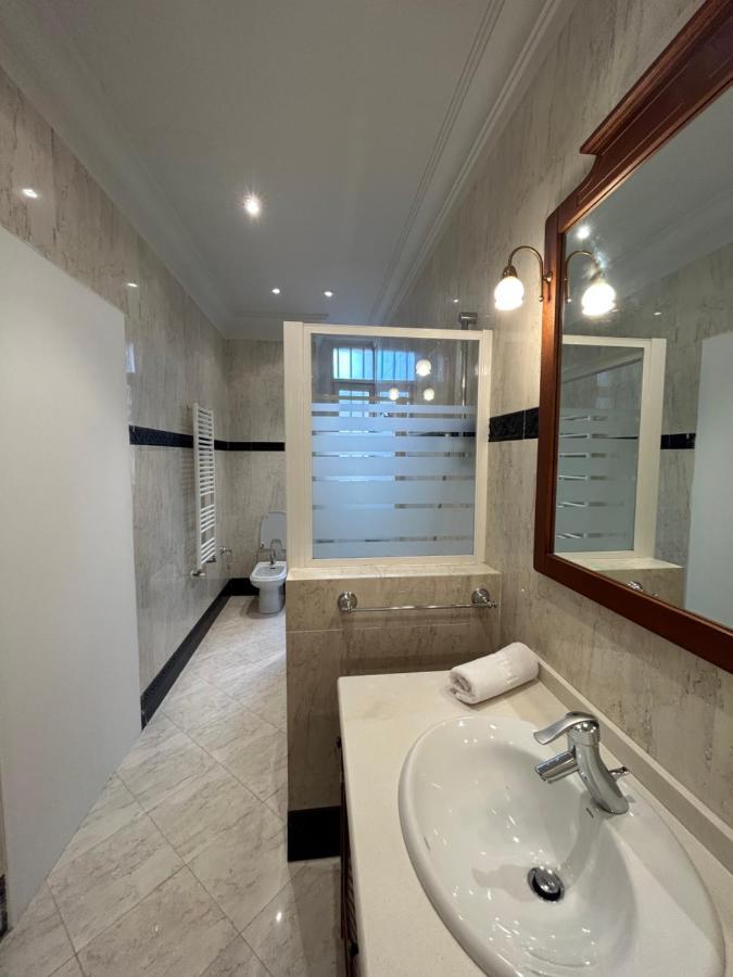 Pdv Rooms Madrid Eksteriør billede