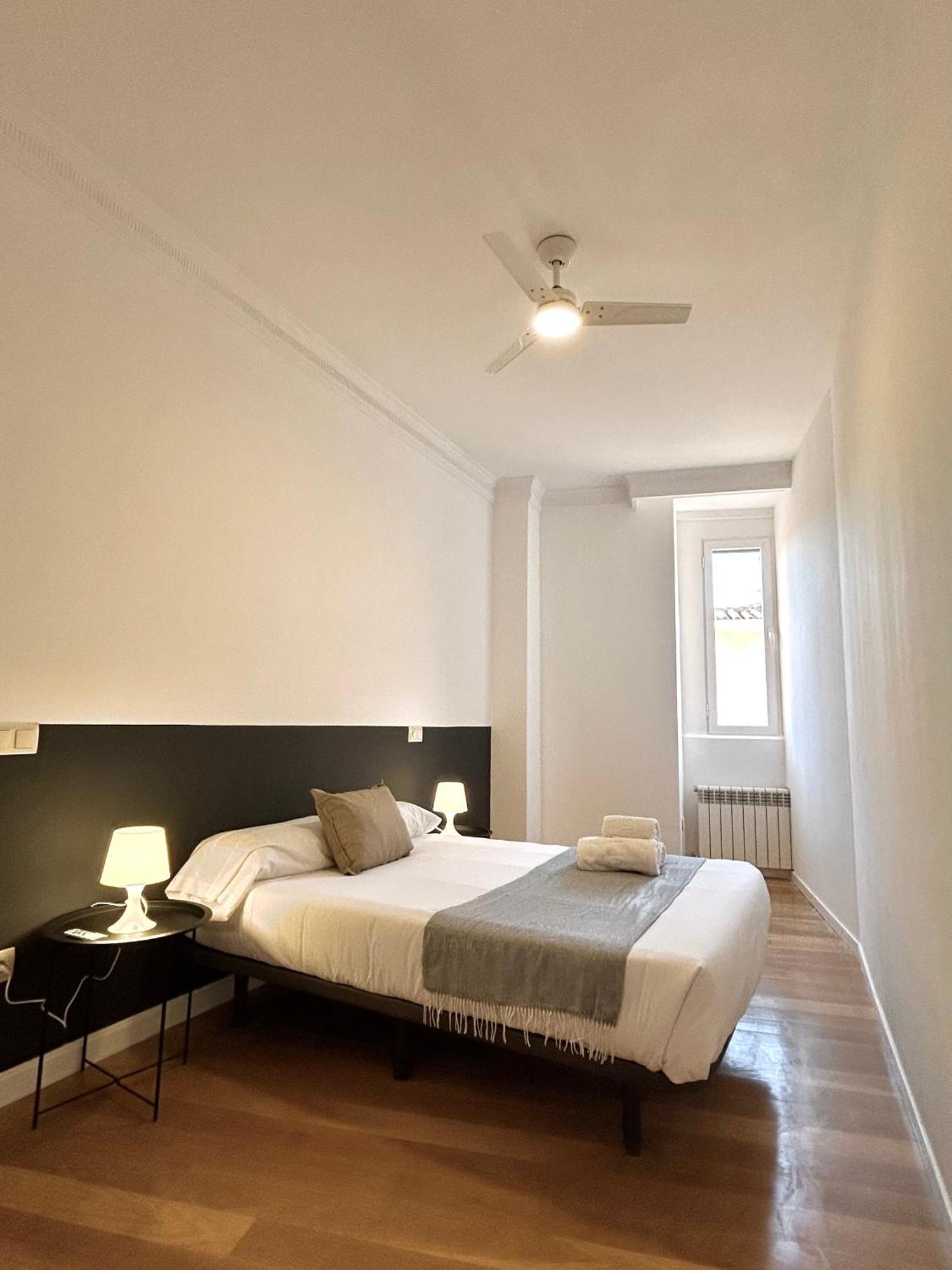 Pdv Rooms Madrid Eksteriør billede