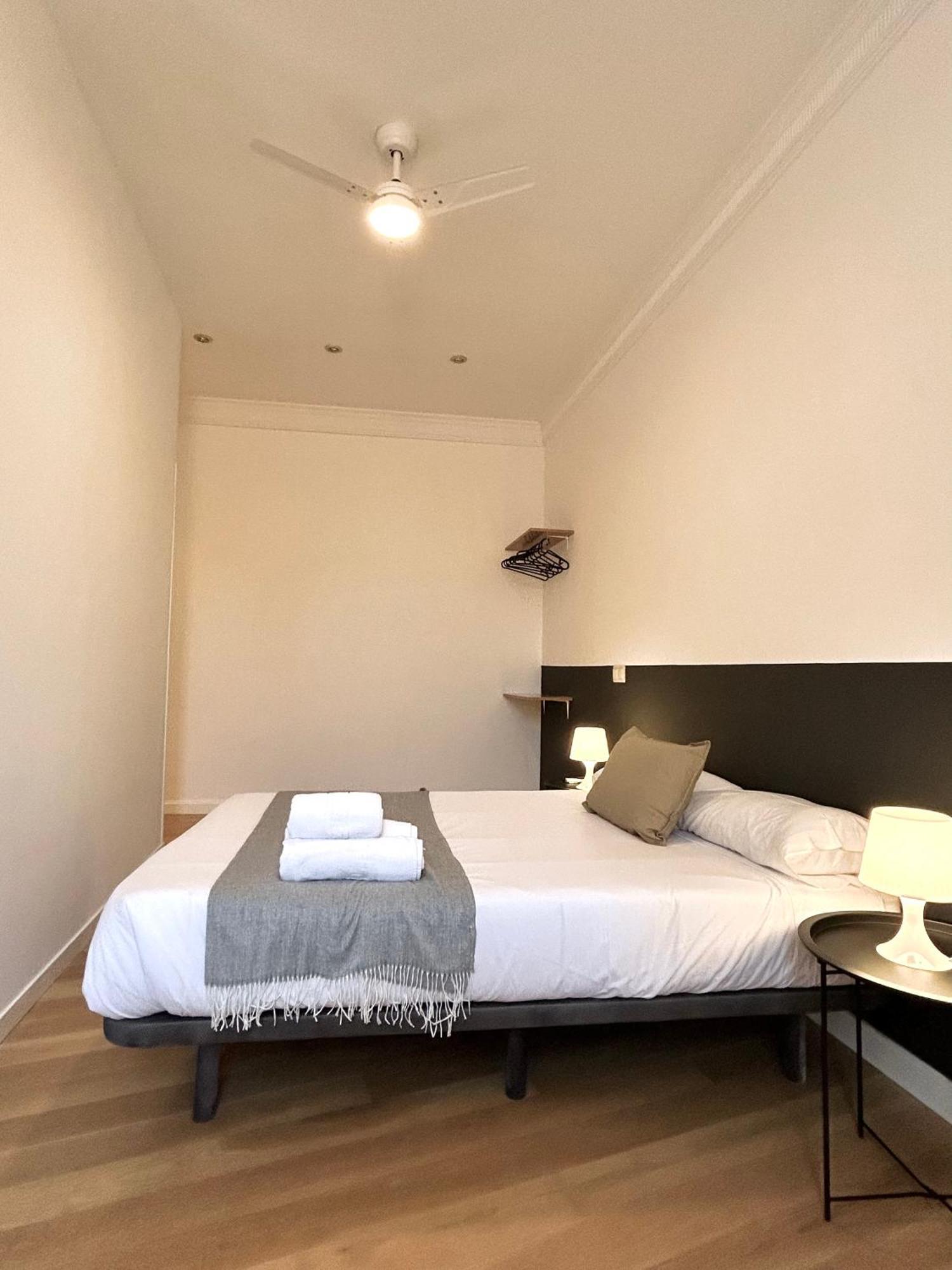 Pdv Rooms Madrid Eksteriør billede