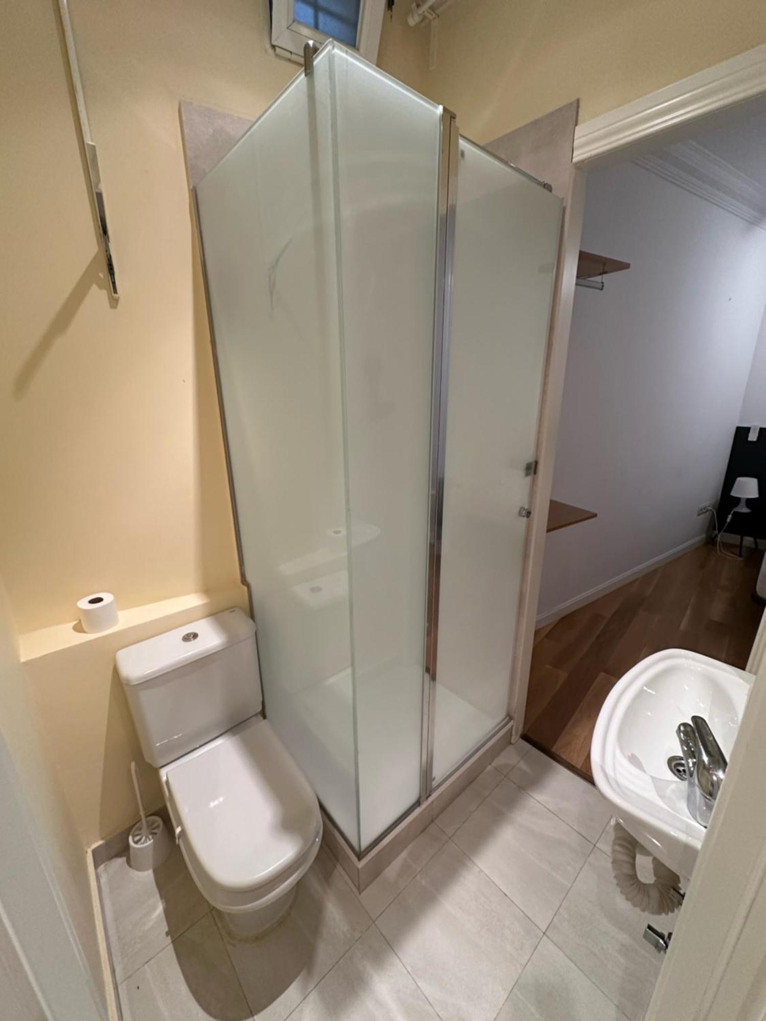 Pdv Rooms Madrid Eksteriør billede